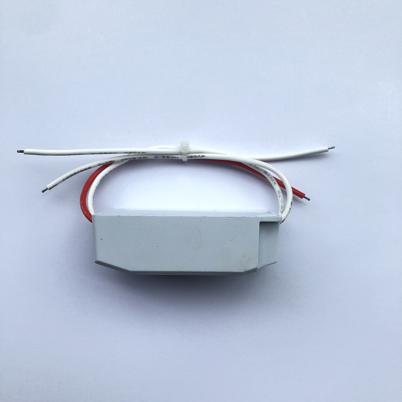 6W 12V Waterproof plastic shell switching power supply Low power Regulated LED driver Waterproof plastic